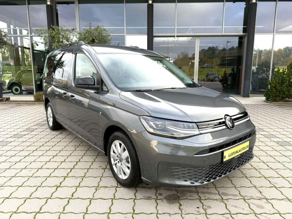 VW Caddy als Rollstuhlauto