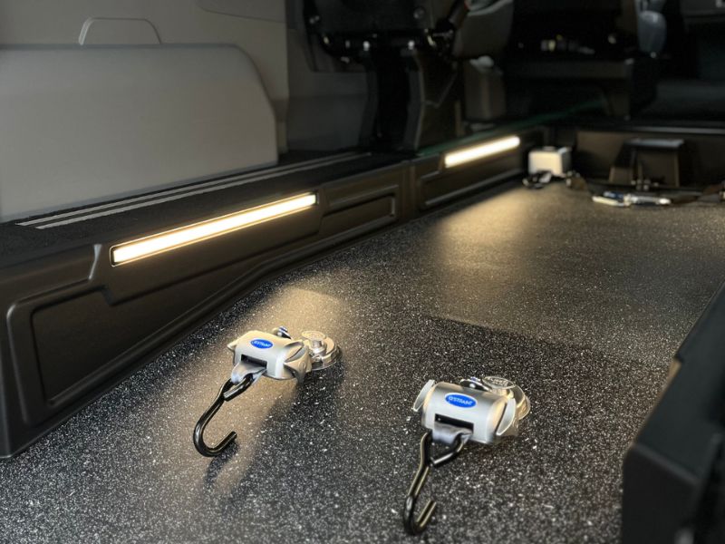 Detailaufnahme des Ford Tourneo Custom - hier: abgesenkter Boden