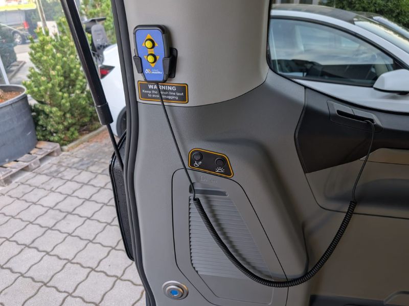 Ford Tourneo Custom - Bedienelement der Seilwinde.