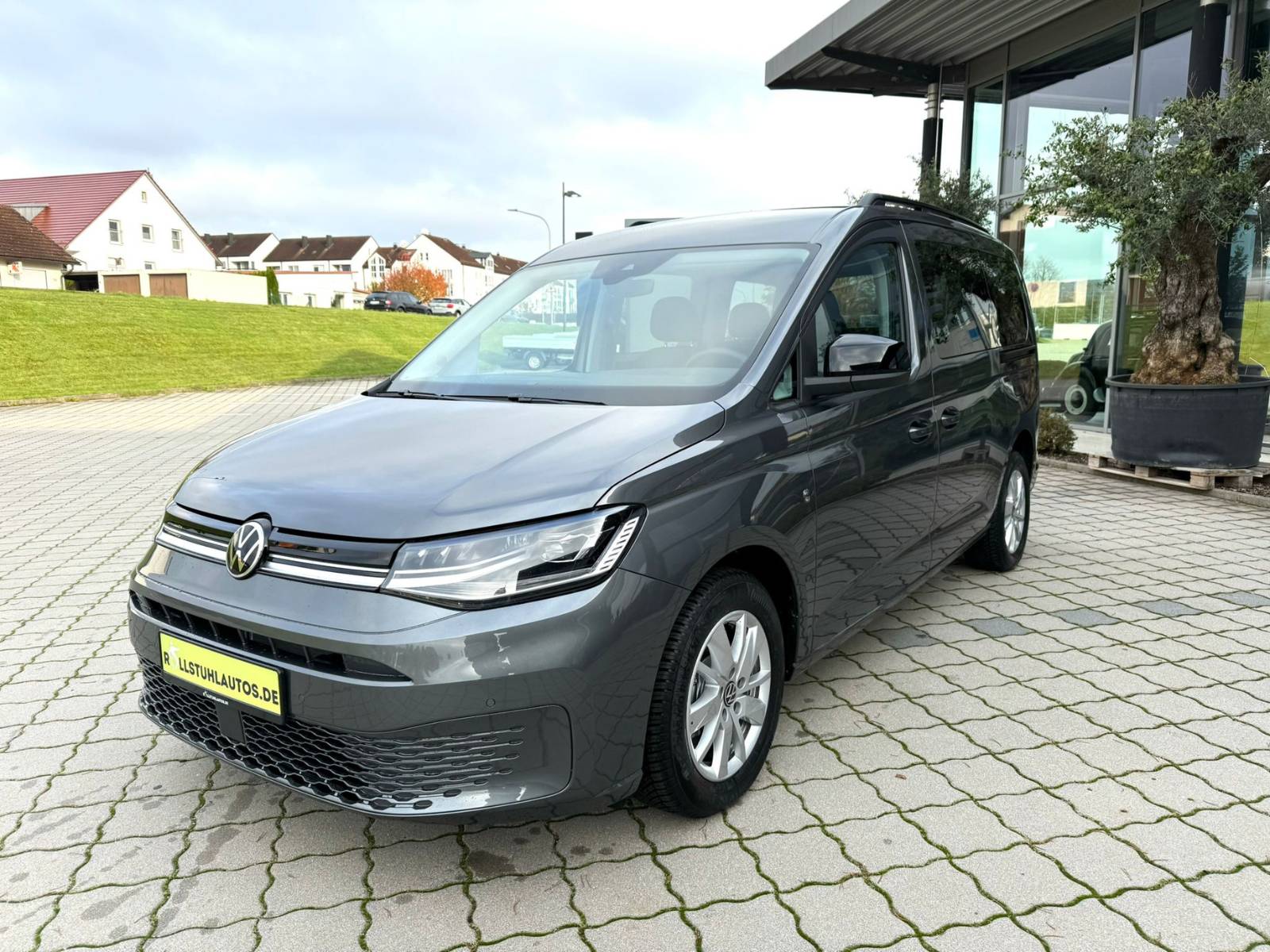 VW Rollstuhlautos - VW Caddy Frontansicht